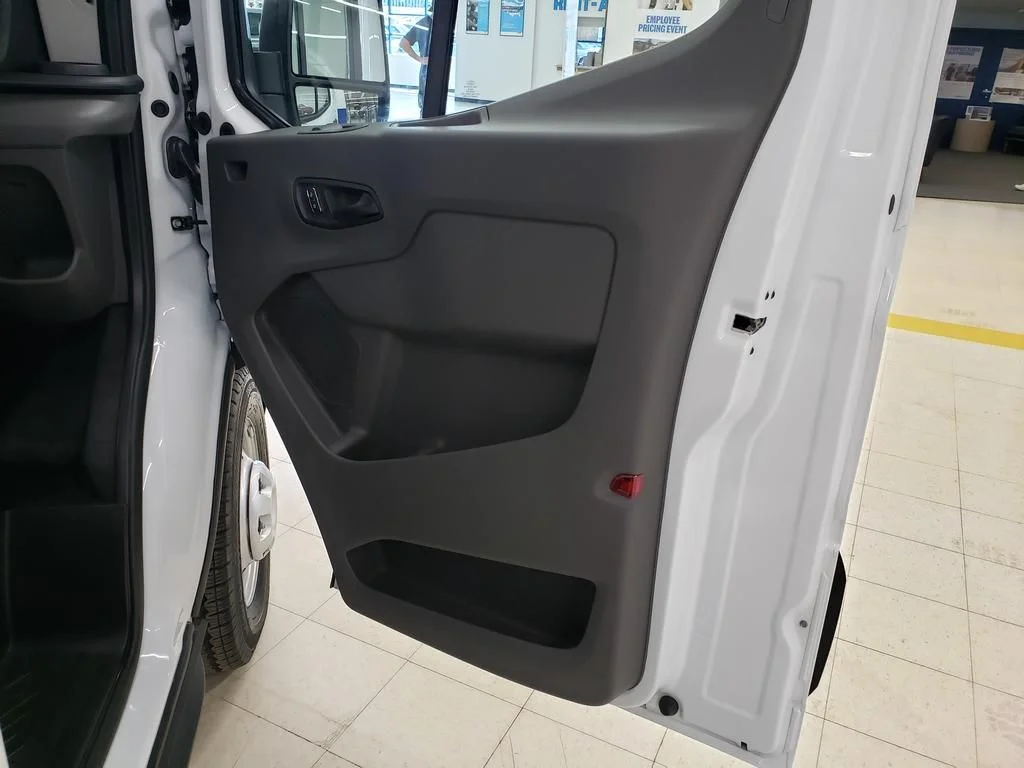 New 2026 Oxford White Ford Cargo Van image 15