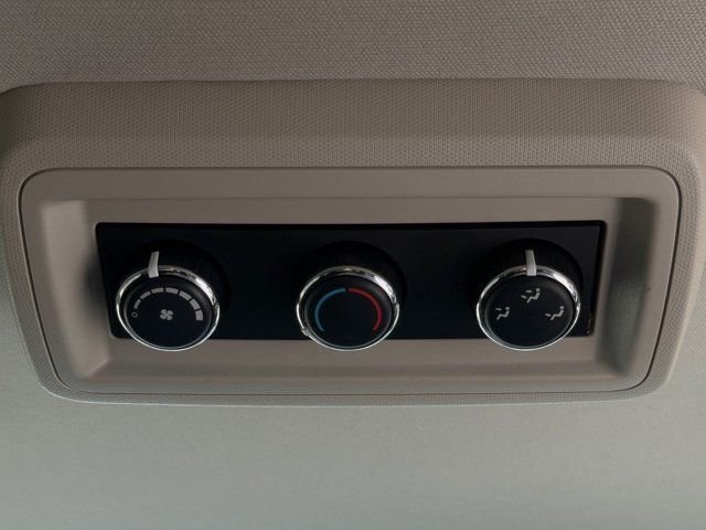 Used 2020 Gray Dodge SE image 15
