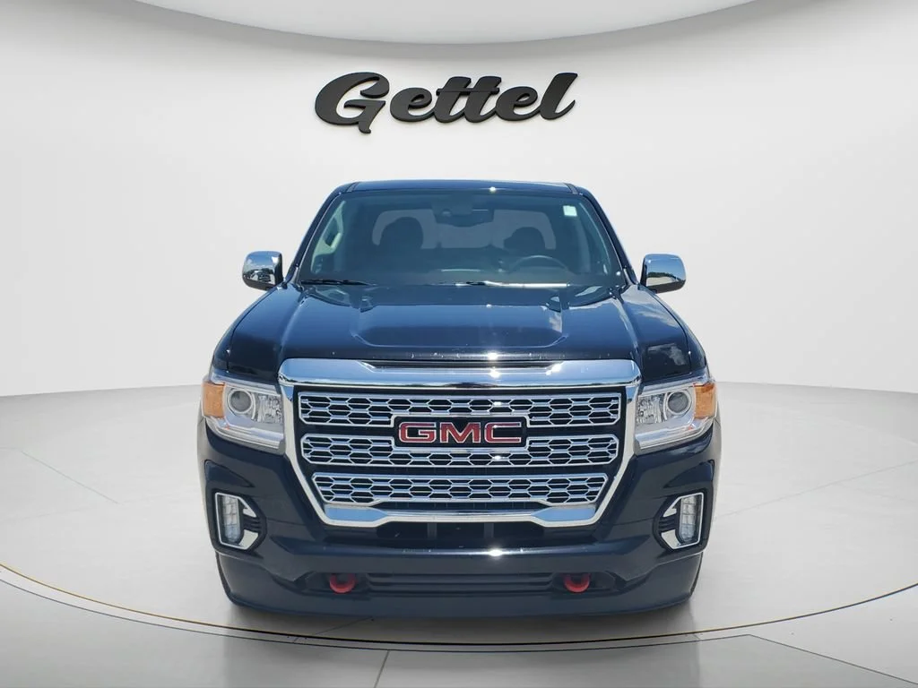 Used 2022 Onyx Black GMC Denali image 2