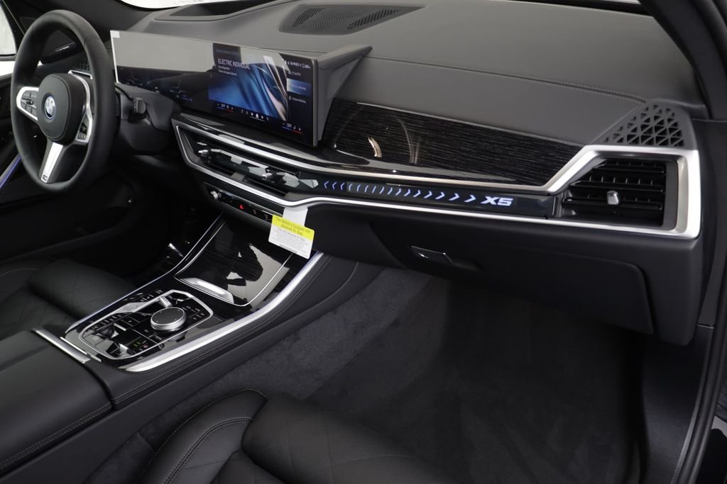 New 2026 Black Sapphire Metallic BMW xDrive50e image 21