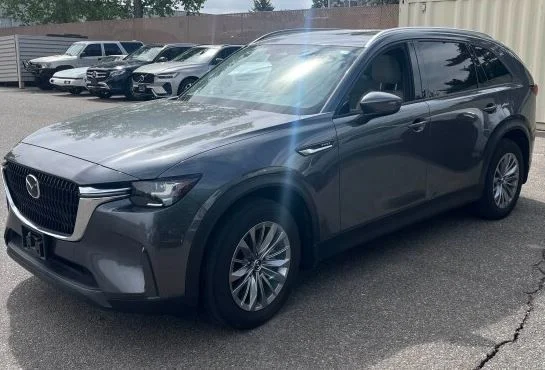 2024 Mazda CX-90 PHEV Preferred Package's photo