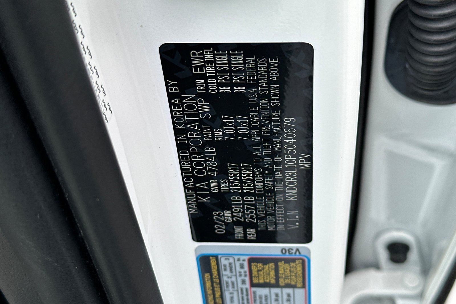 Certified Used 2023 White Kia Wind image 38