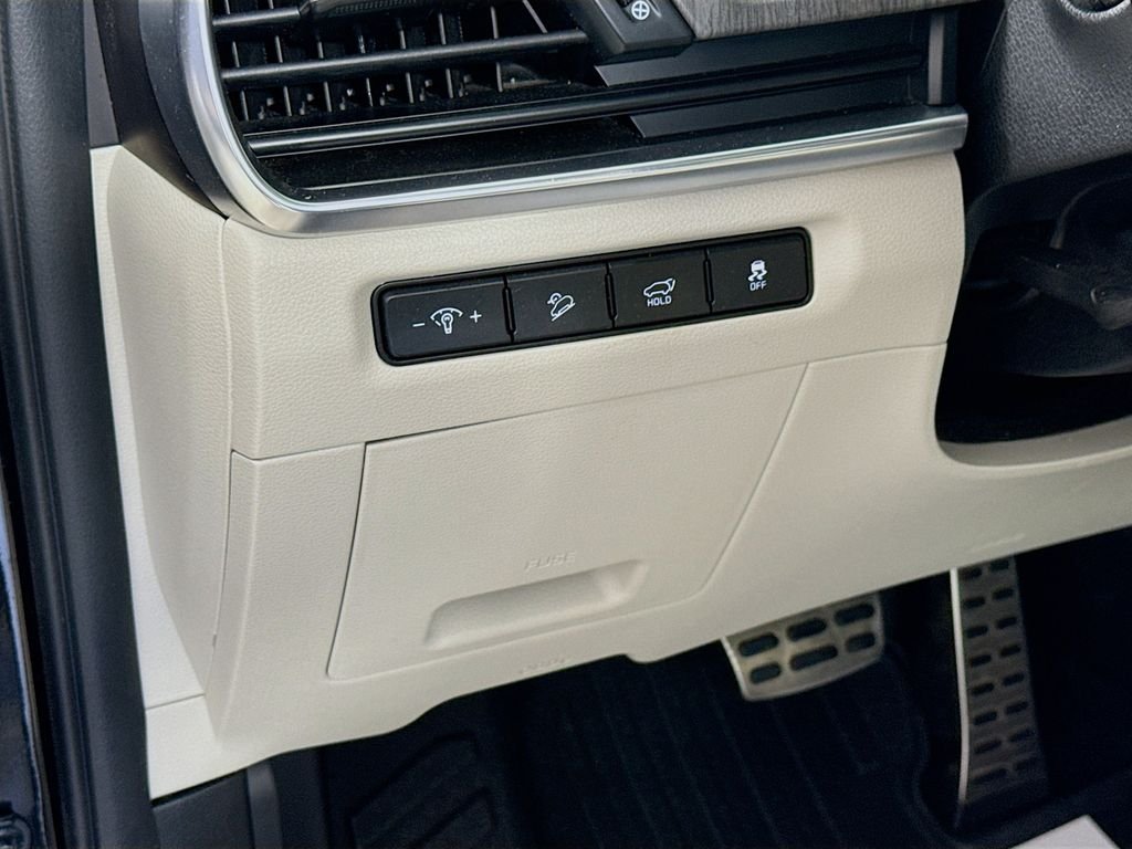 Used 2024 Ebony Black Kia SX image 16