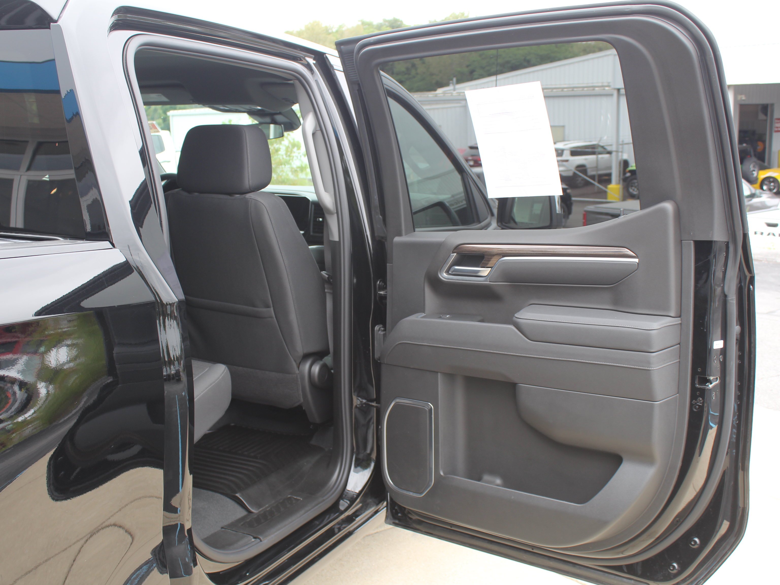 2026 Chevrolet Silverado 1500 LT - Photo 23