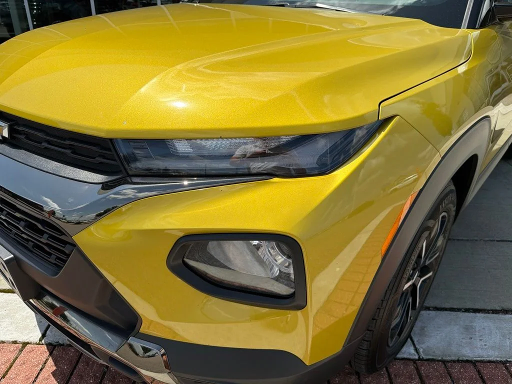 Used 2023 Yellow Chevrolet ACTIV image 12