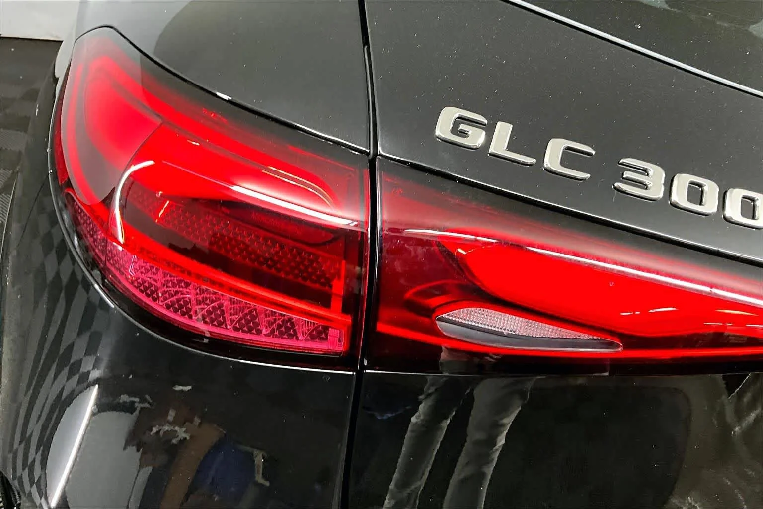 New 2026 Obsidian Black Metallic Mercedes-Benz GLC 300 image 6