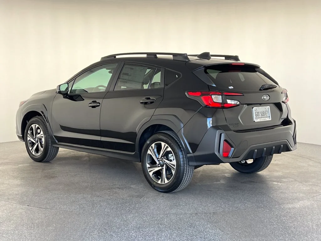 New 2026 CRYSTAL BLACK SILICA Subaru Premium image 7