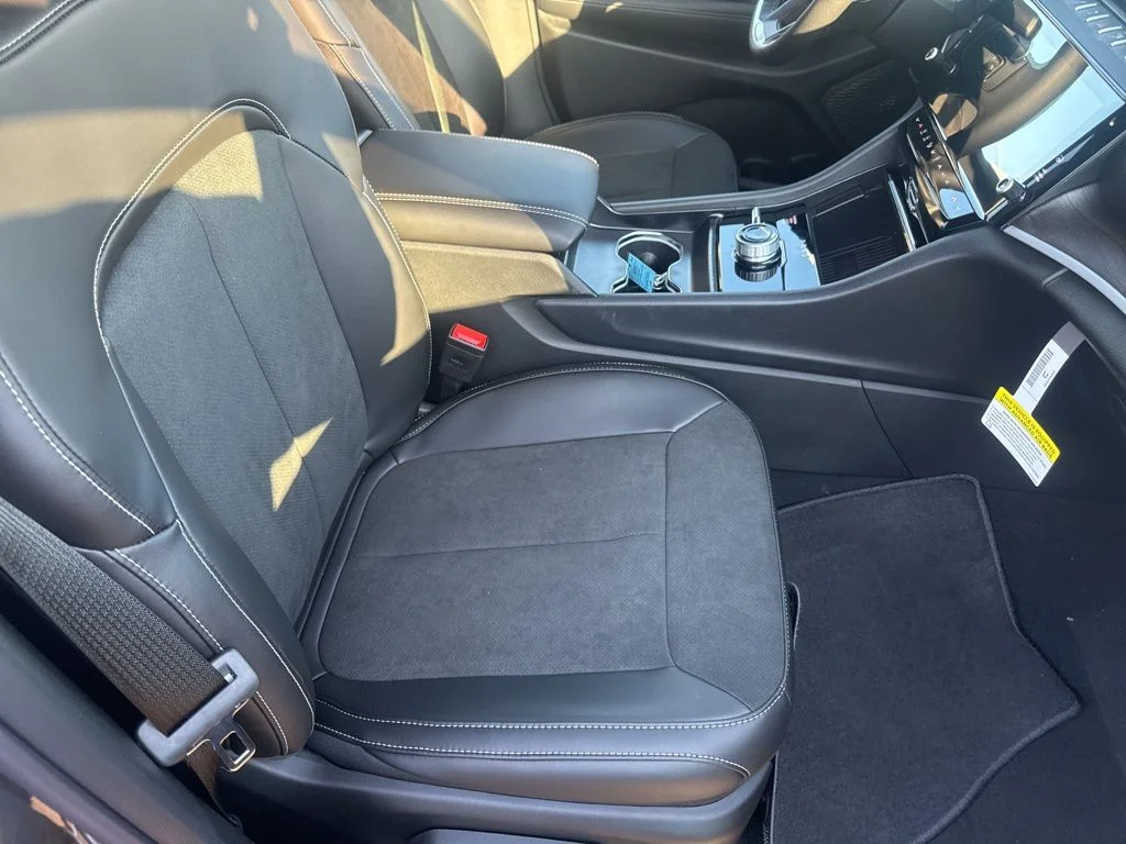 2026 Jeep Grand Cherokee Laredo - Photo 53