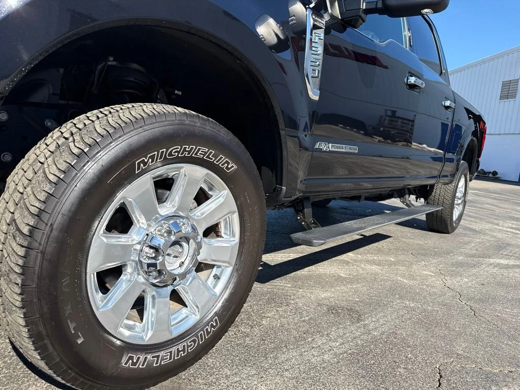 Certified Used 2020 Black Metallic Ford Platinum image 47