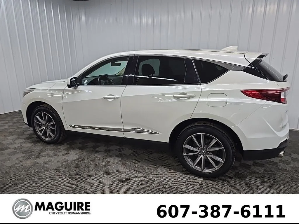 Used 2019 White Acura Technology Package image 4