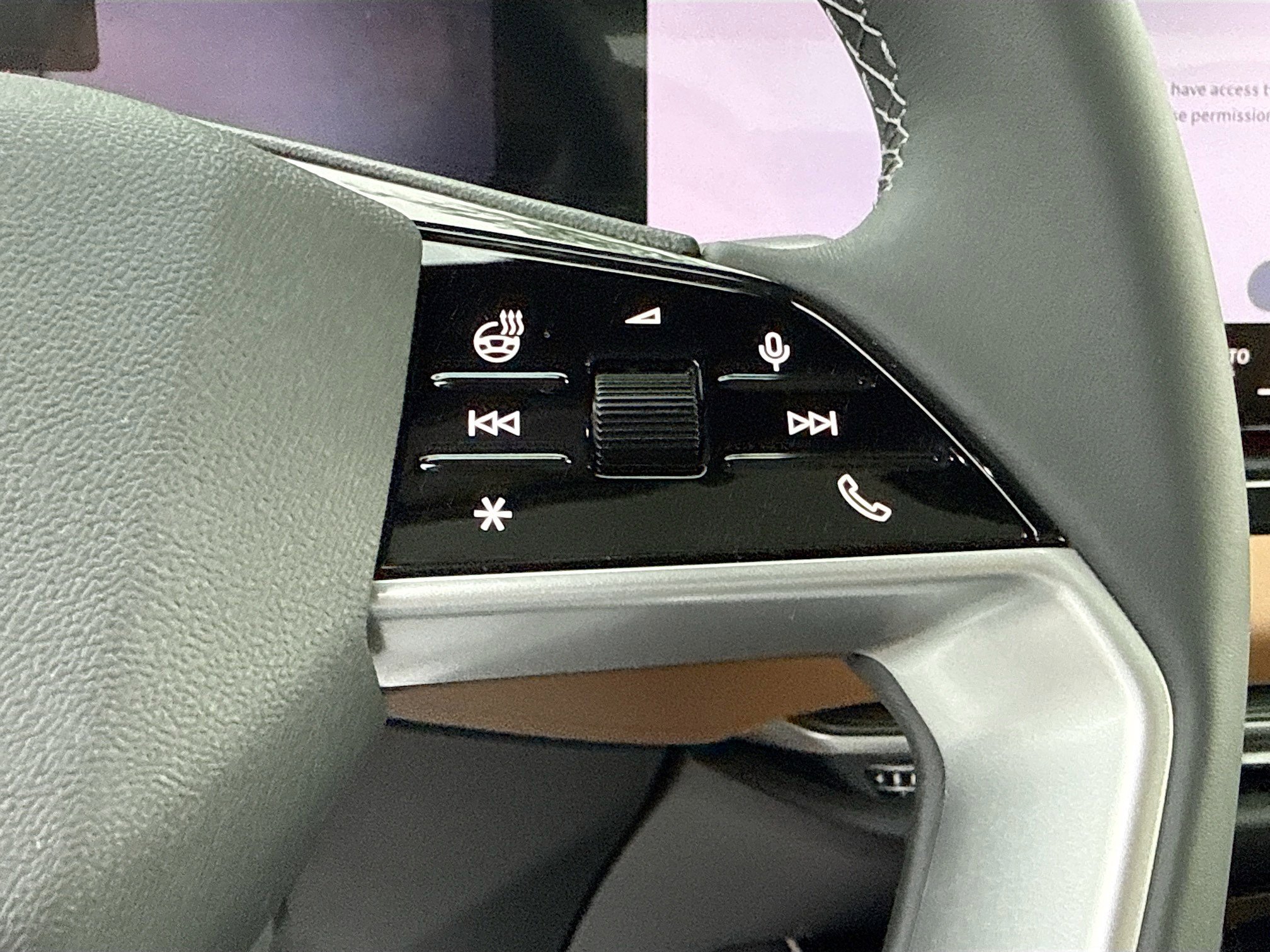 New 2026 GLACIER WHT MET Audi Premium Plus image 37