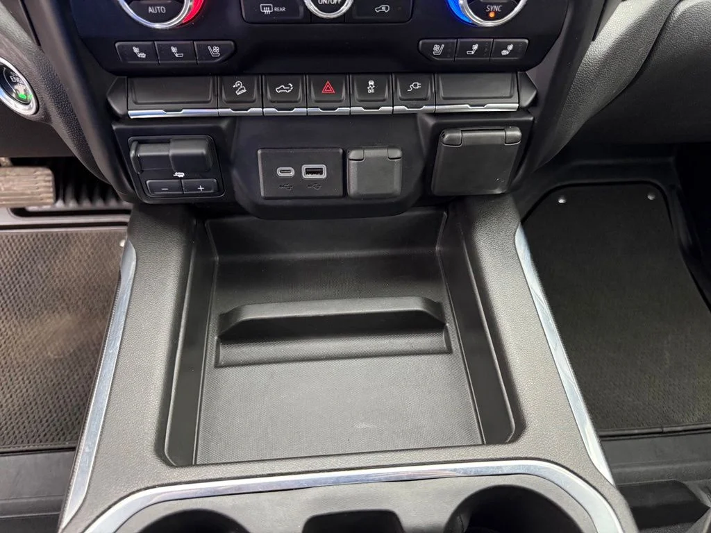 Used 2021 Red GMC AT4 image 39