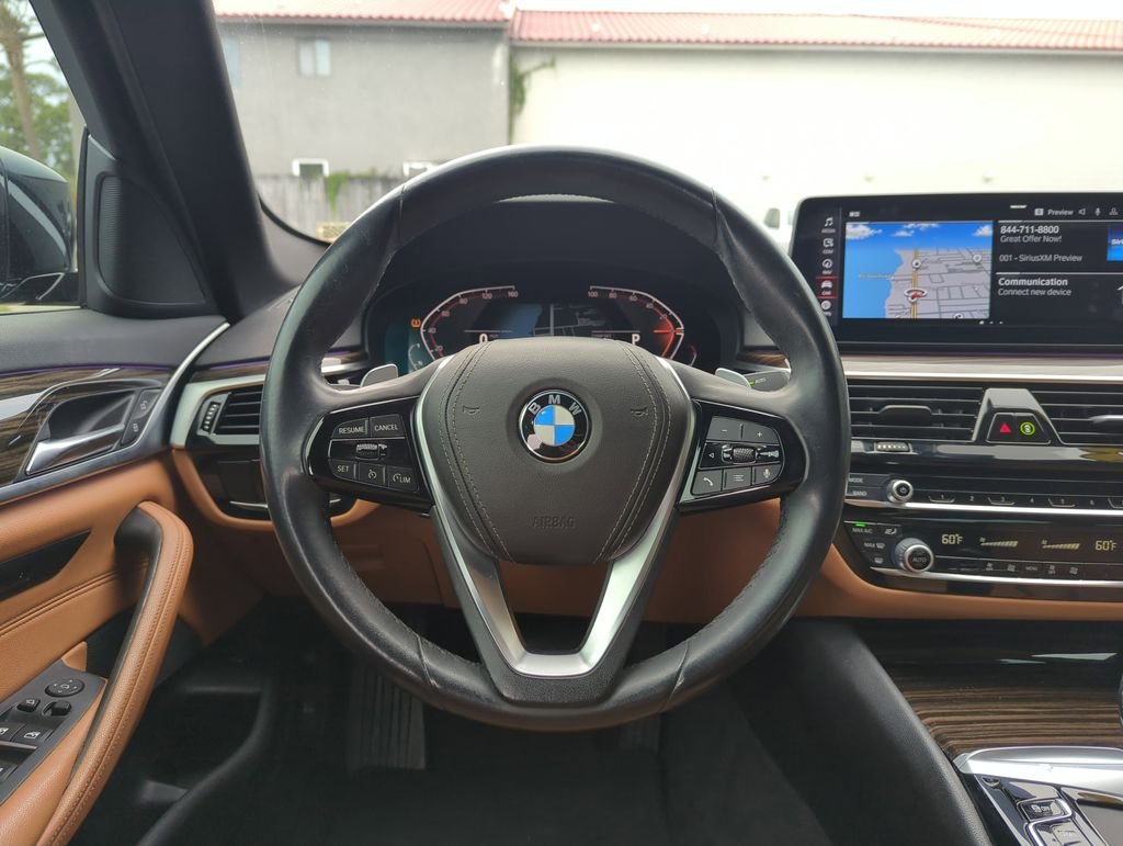 Used 2021 Black BMW 540i image 16