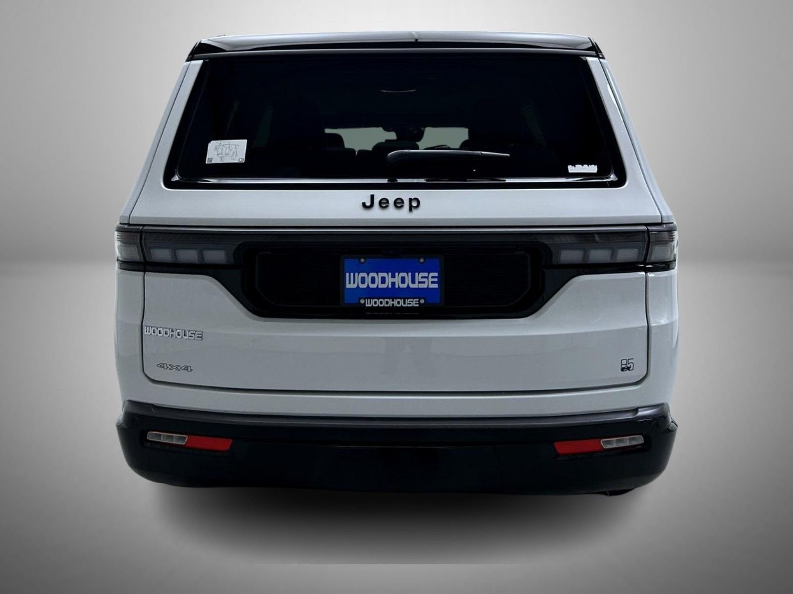 New 2026 Bright White Clear-Coat Exterior Paint Jeep 85th Anniversary Edition image 6