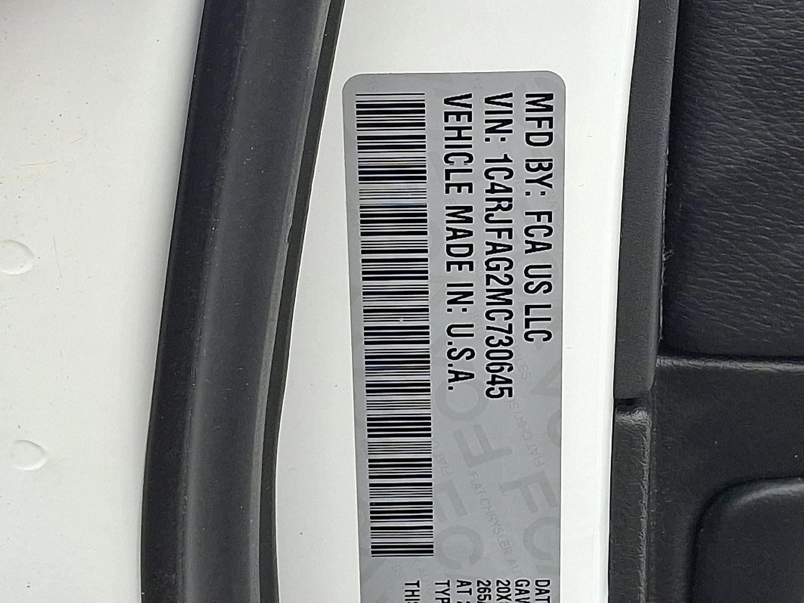 Certified Used 2021 Bright White Clearcoat Jeep Laredo X image 28