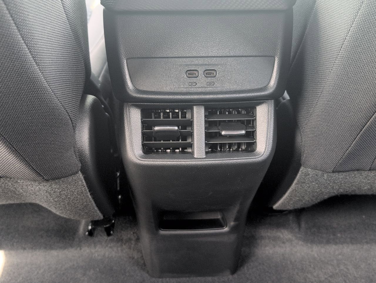 2026 Chevrolet Equinox LT - Photo 21