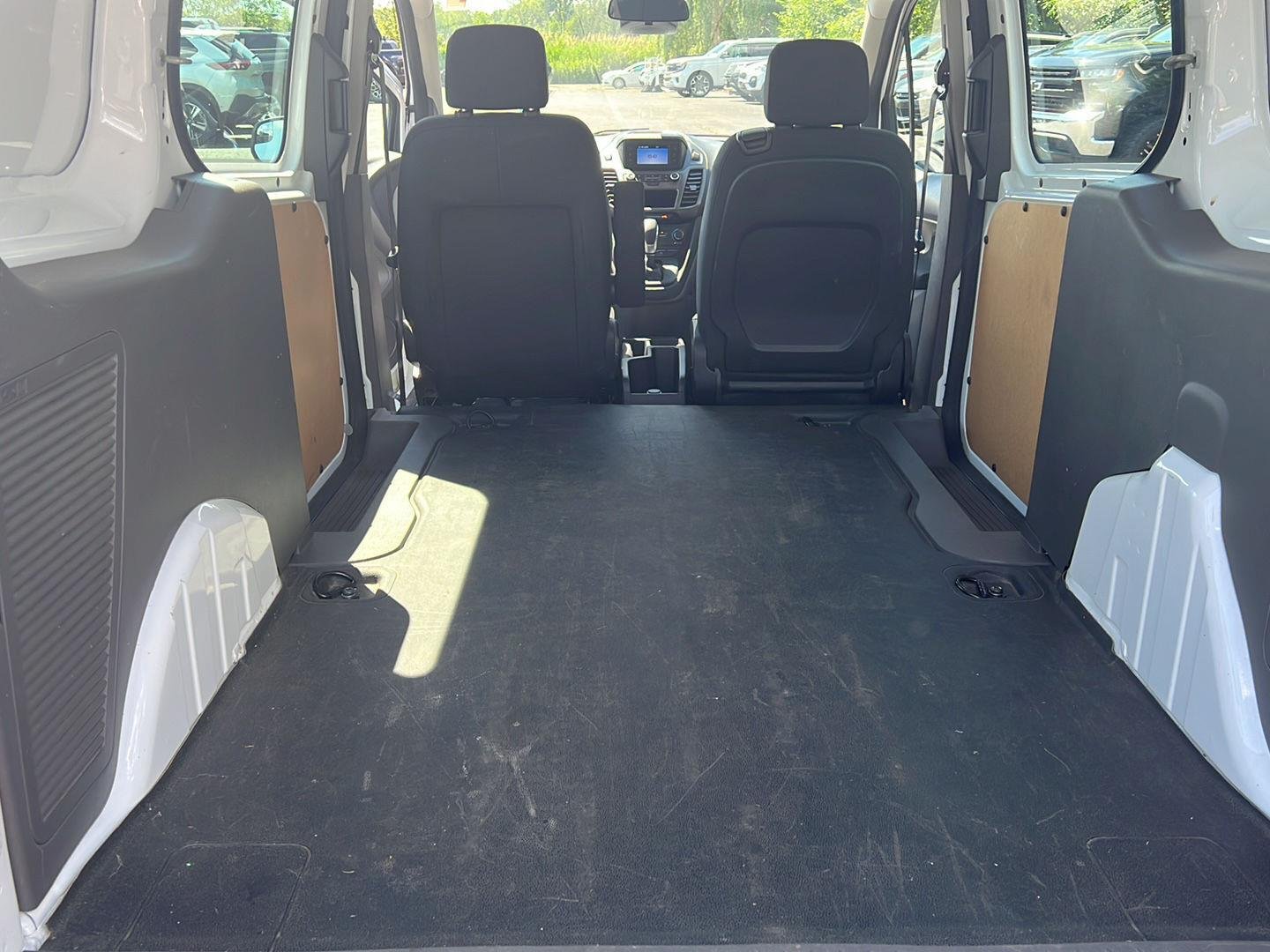 Used 2019 Frozen White Ford XL image 14