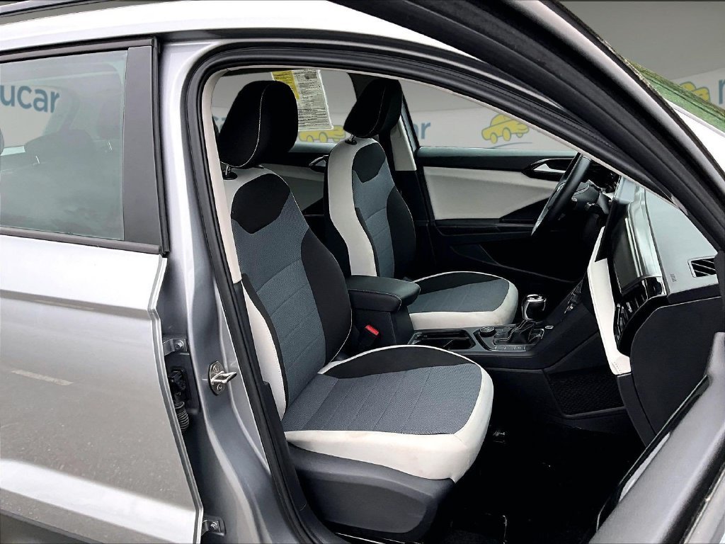 Used 2025 Gray Volkswagen 1.5T S image 11