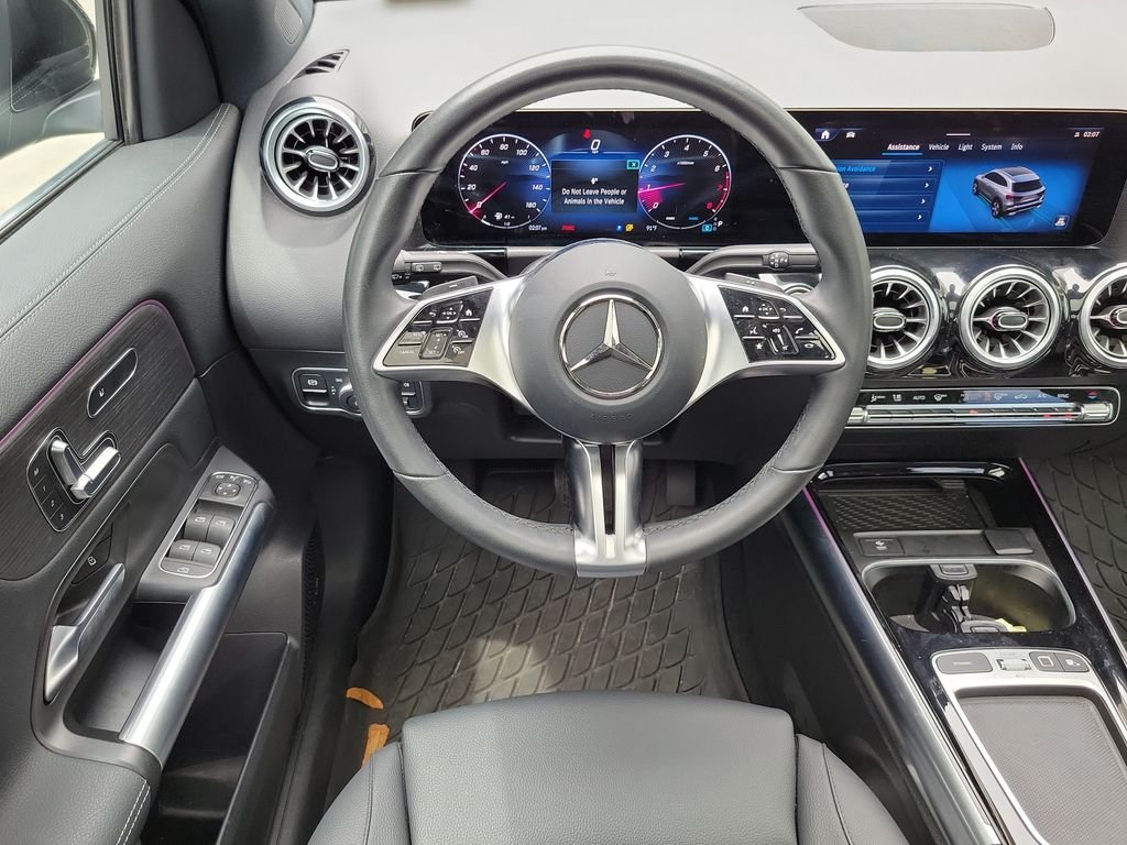 Certified Used 2026 Black Mercedes-Benz GLA 250 image 15