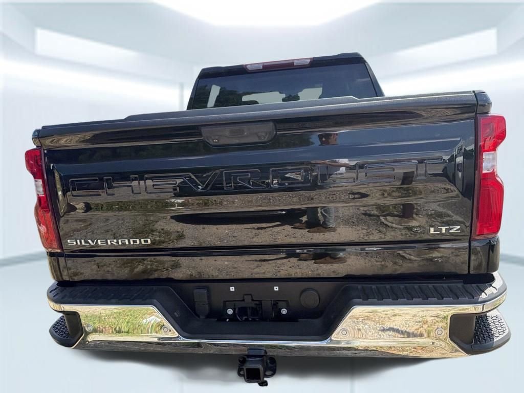Used 2023 Black Chevrolet LTZ image 11