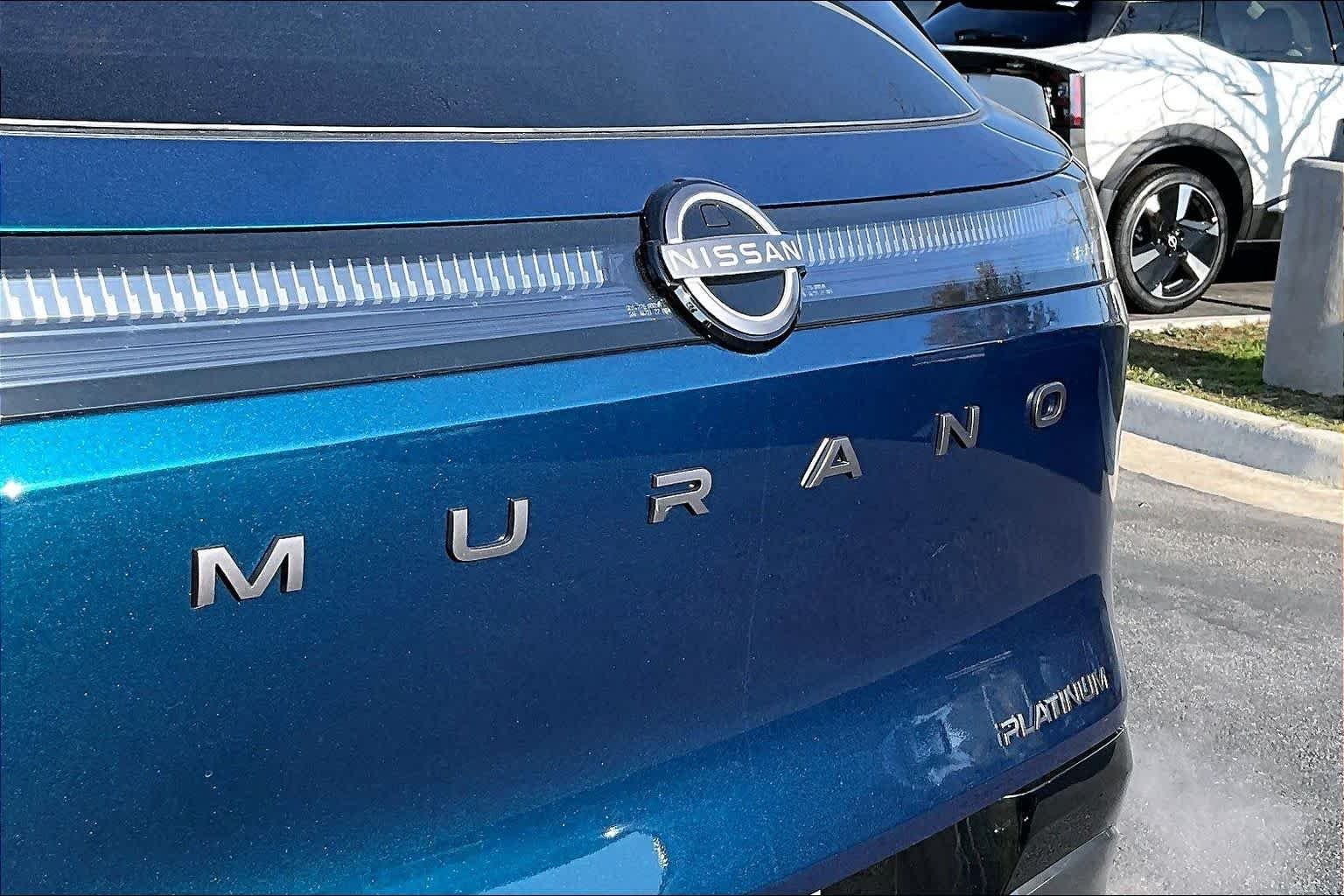 New 2026 Aurora Blue Pearl Metallic / Super Black Two-tone Nissan Platinum image 15