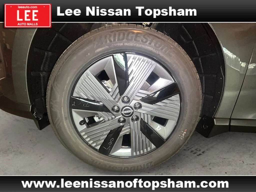 New 2026 Gun Metallic Nissan SL image 14
