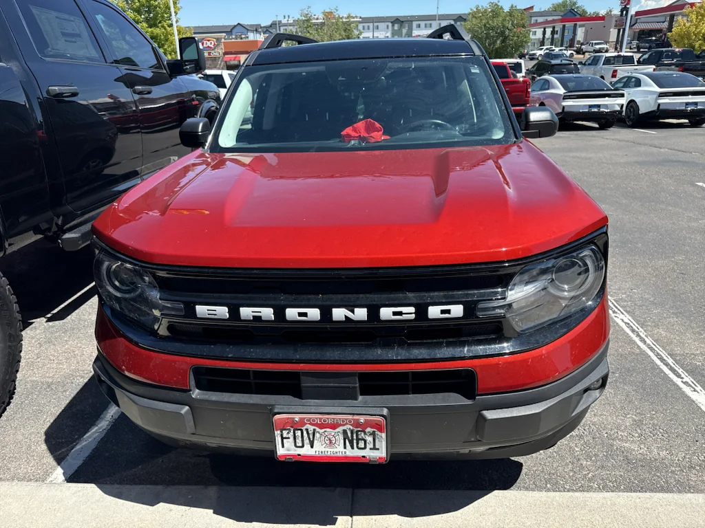 Used 2022 Hot Pepper Red Tinted Clearcoat Ford Outer Banks image 7