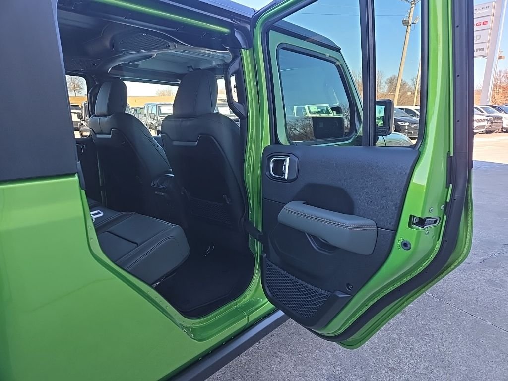 New 2026 Mojito Exterior Paint Jeep Mojave image 82