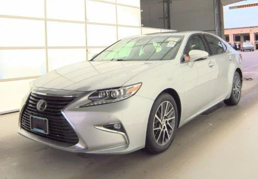 2017 Lexus ES 350 350's photo