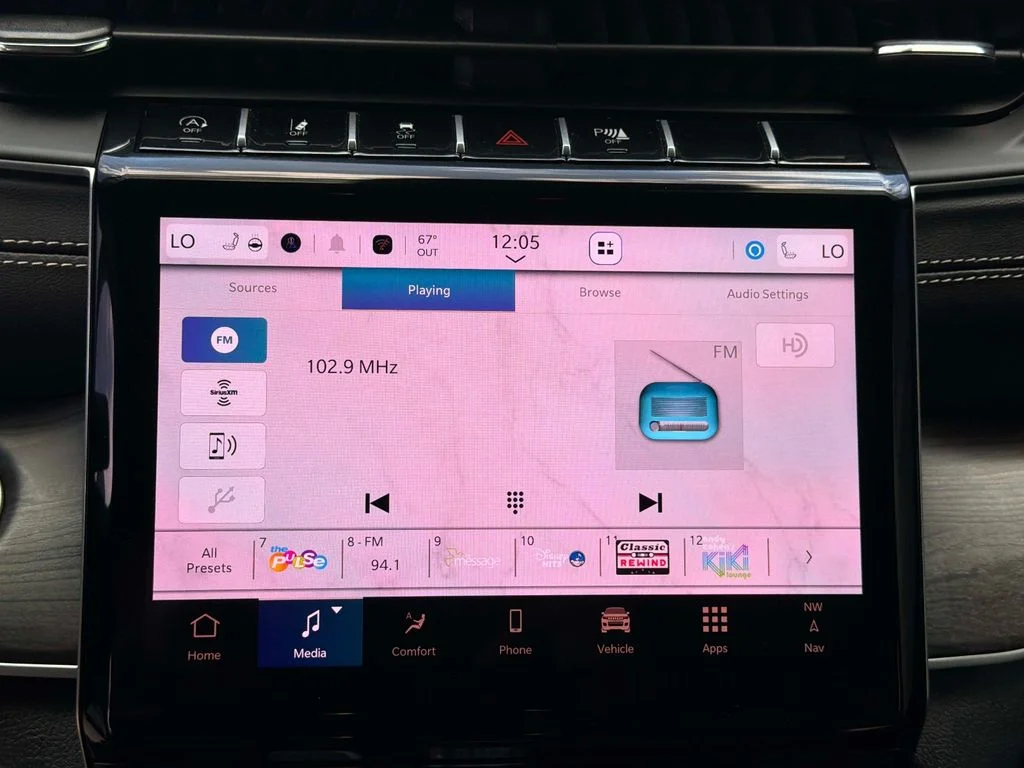 Used 2025 Red Jeep Limited image 26
