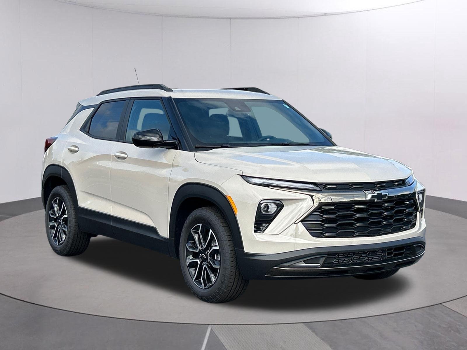New 2026 White Sands Chevrolet ACTIV image 9