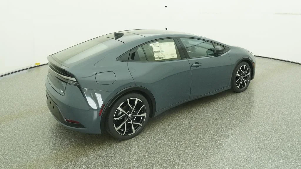 New 2026 Guardian Gray Toyota XSE Premium image 21