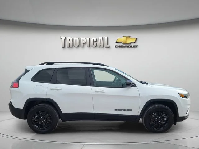 Used 2023 White Jeep Altitude Lux image 6