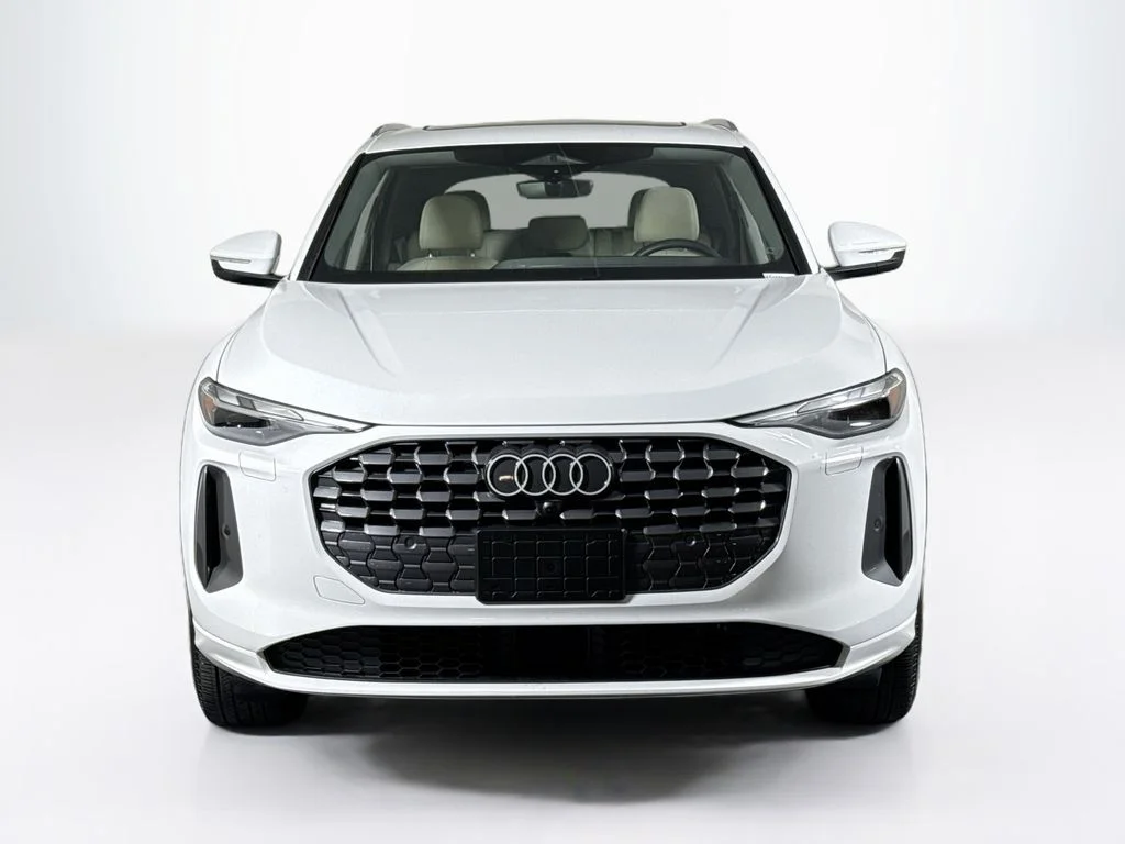 Used 2025 White Audi 2.0T Premium image 8
