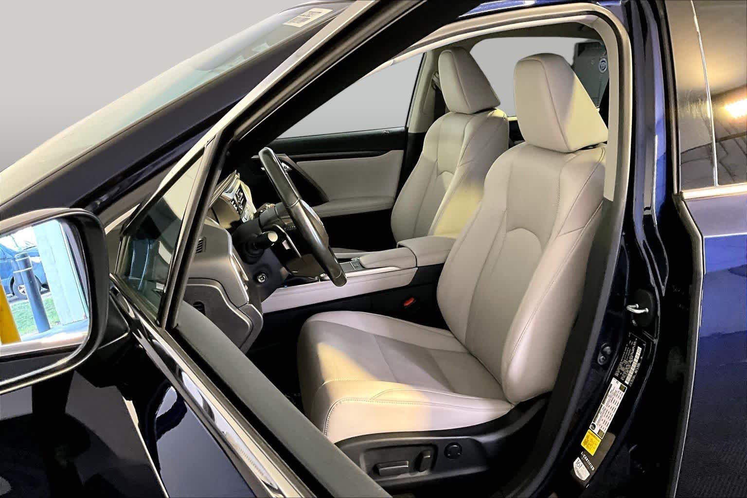 Used 2020 Nightfall Mica Lexus  image 9