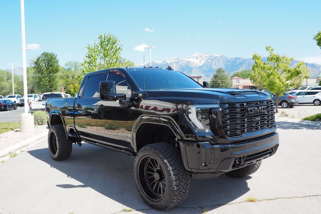 Used 2026 Black GMC Denali image 3