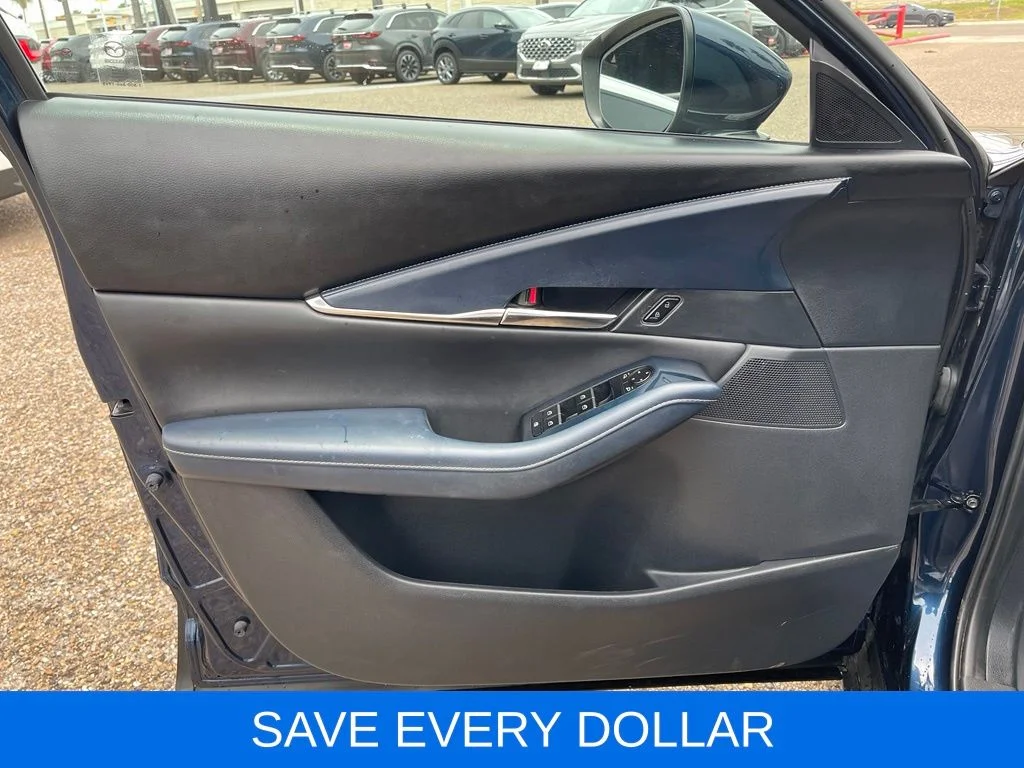Used 2021 Blue Mazda Preferred image 13