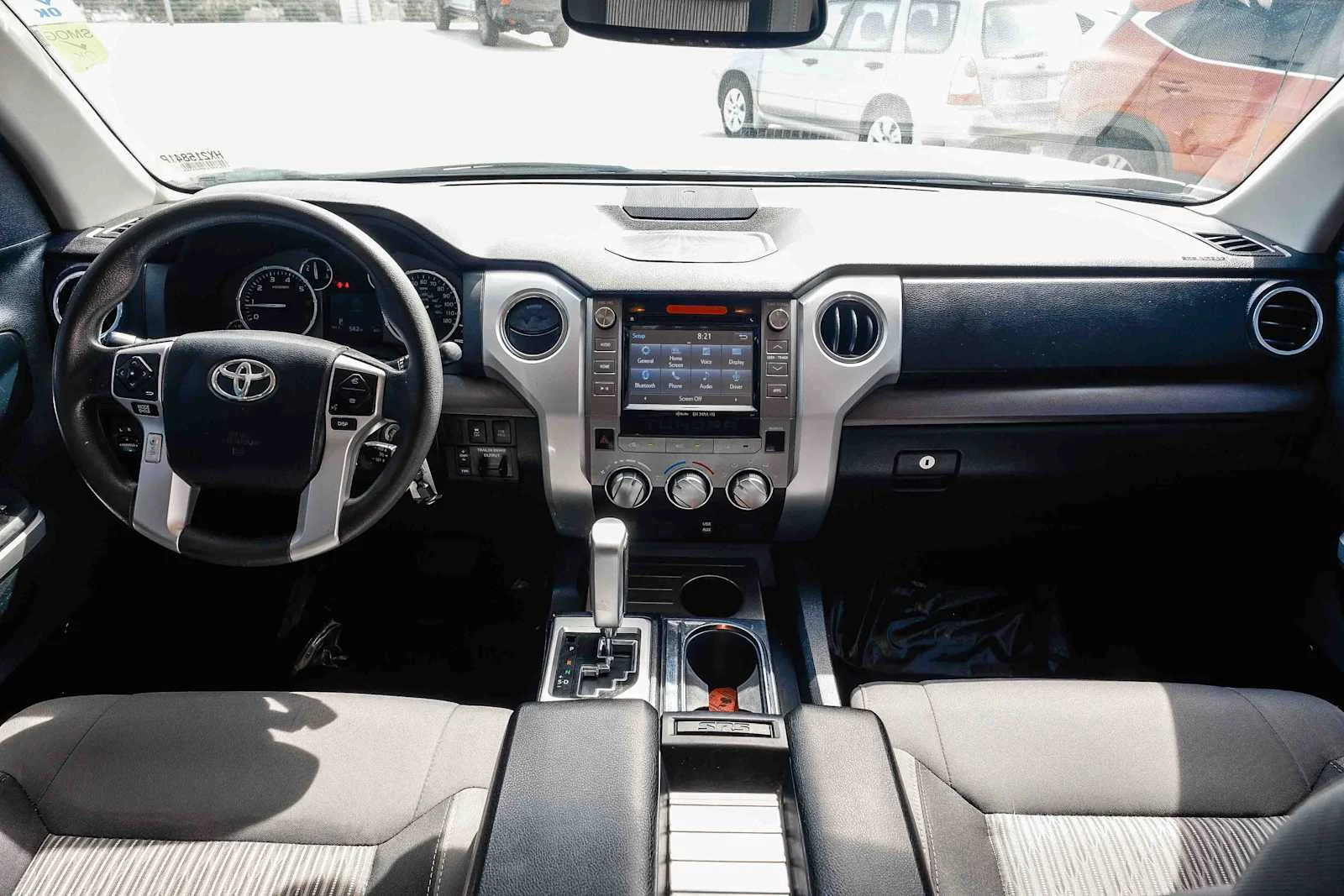 Used 2017 Super White Toyota SR5 image 12