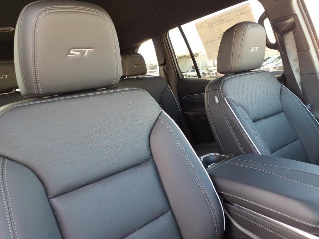 New 2026 Ebony Twilight Metallic Buick Sport Touring image 14
