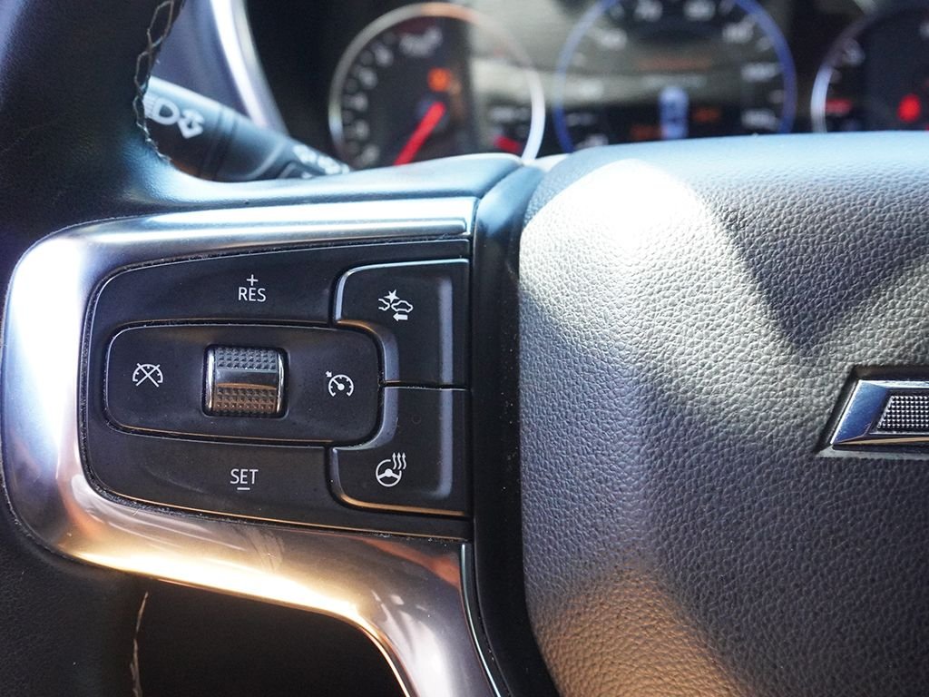 Used 2023 Black Chevrolet RS image 40