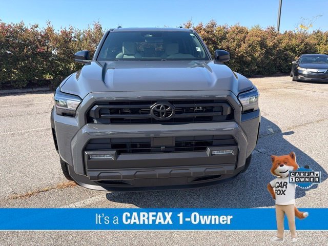 Used 2025  Toyota SR5 image 2