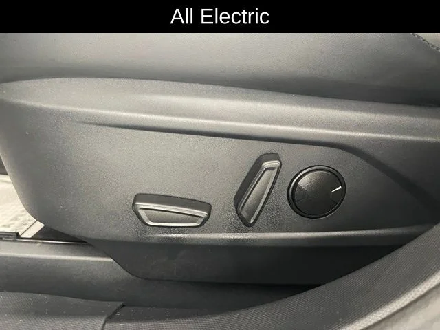 Used 2024 Black Ford Premium image 34