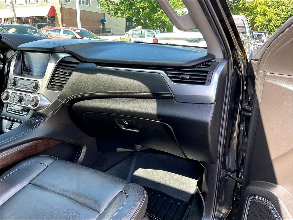Used 2017 Black Chevrolet LT image 13