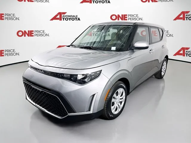 Used 2025 Gray Kia LX image 3