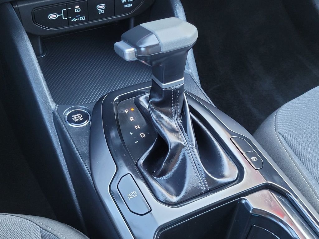 Used 2025 Gray Kia LXS image 22