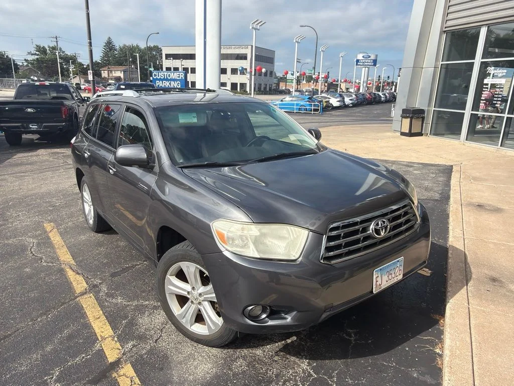 Used 2009 Gray Toyota Limited image 3