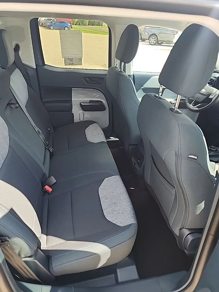 2025 Ford Maverick XLT - Photo 12