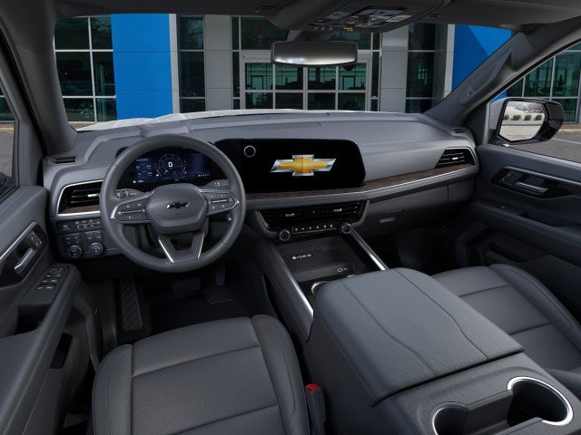 2026 Chevrolet Suburban Z71 - Photo 15