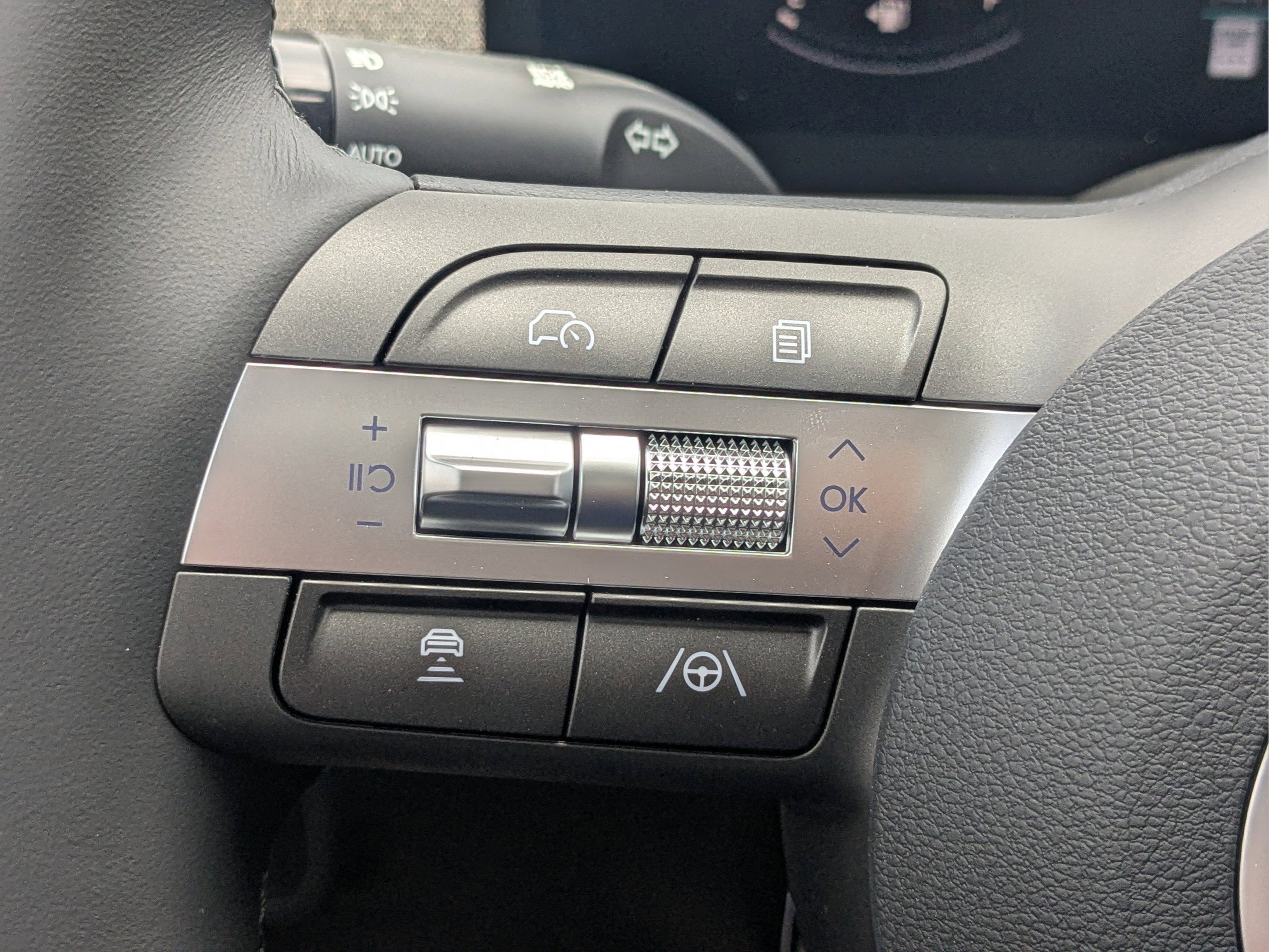 New 2026 Atlas White Hyundai SEL Sport FWD image 20
