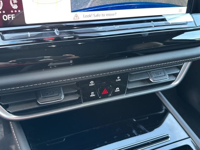 New 2026 Blue Volkswagen 2.0T SE w/Technology image 33
